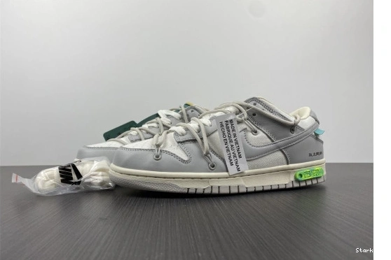 O-W DM1602-117 Low Nike 42 Lot Dunk 0110